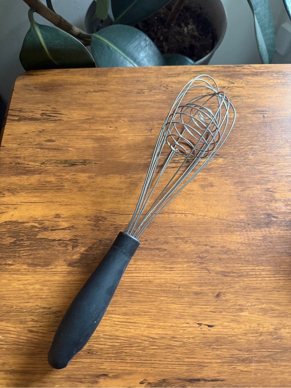 Black Silicone-Handled Stainless Steel Whisk - Home Kitchen